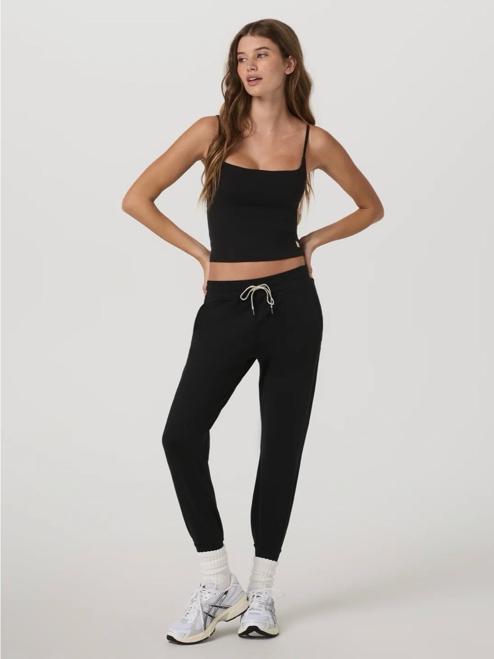 Vuori Performance Jogger in Black Heather (Size Small)